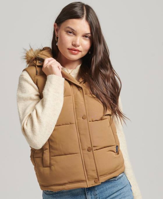 Superdry Gilet everest cu blană artificială îmbrăcăminte maro femei JX0Z3678