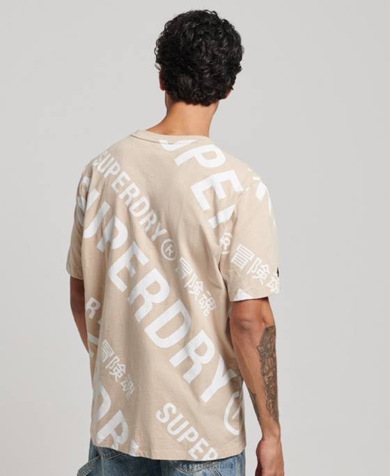 Superdry Tricou largi cu logo imprimat peste tot îmbrăcăminte bej bărbați JX0Z4821