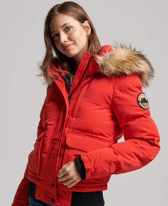 Superdry jachetă bomber cu glugă Everest îmbrăcăminte roșu femei JX0Z3751