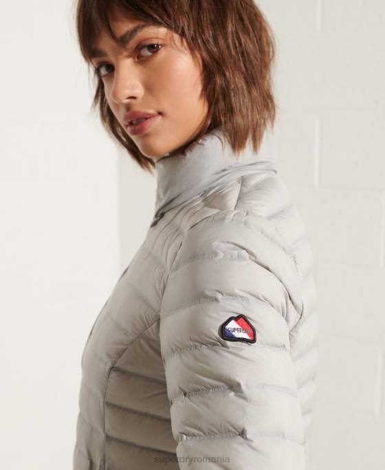 Superdry jachetă căptușită cu puf îmbrăcăminte gri deschis femei JX0Z5709