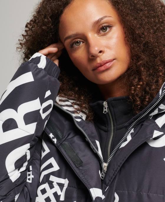Superdry jachetă puf cu paragate cu imprimeu peste tot îmbrăcăminte negru femei JX0Z5653