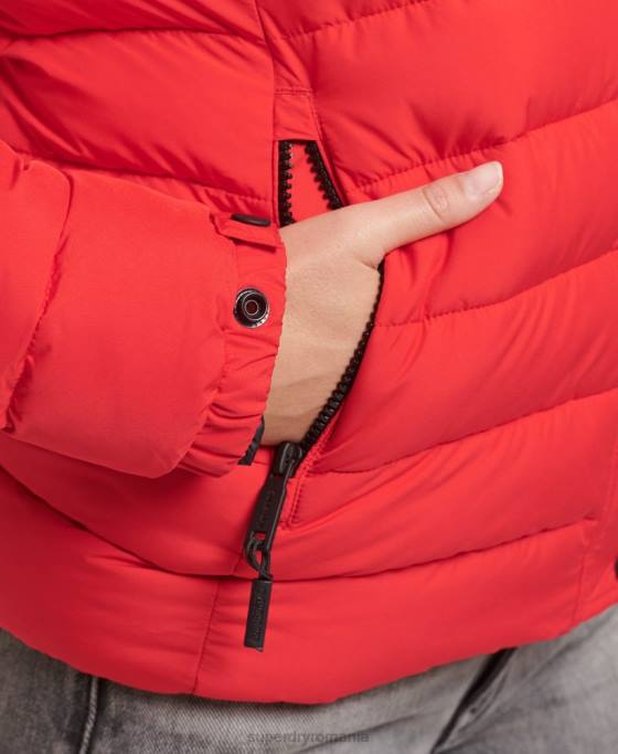 Superdry jachetă puf scurtă cu glugă din blană artificială îmbrăcăminte roșu femei JX0Z5571