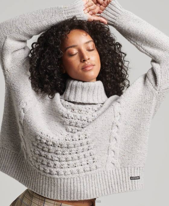 Superdry jumper cu gât rulat cu cablu gros îmbrăcăminte alb femei JX0Z4010