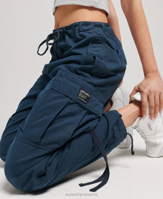 Superdry pantaloni din bumbac organic prindere cu parașuta îmbrăcăminte marina femei JX0Z2600