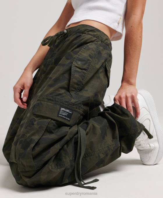 Superdry pantaloni din bumbac organic prindere cu parașuta îmbrăcăminte verde femei JX0Z2602
