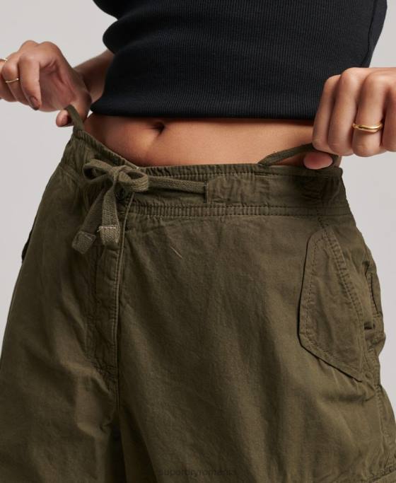 Superdry pantaloni largi de parașuta îmbrăcăminte verde femei JX0Z2095