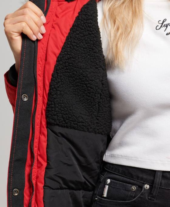 Superdry parka din microfibră nadare îmbrăcăminte roșu femei JX0Z5513