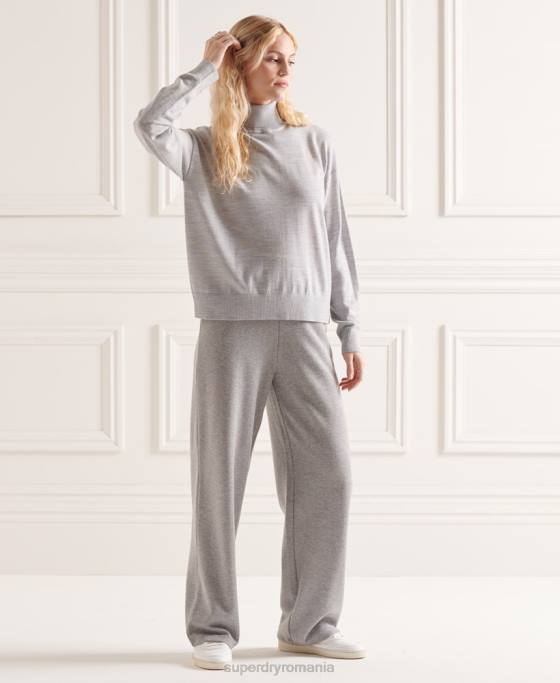 Superdry pulover din merino cu umăr căzut cu gât rulat îmbrăcăminte gri deschis femei JX0Z6651