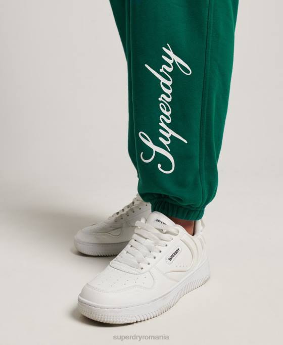 Superdry script grafic boyfriend joggeri îmbrăcăminte verde femei JX0Z6685